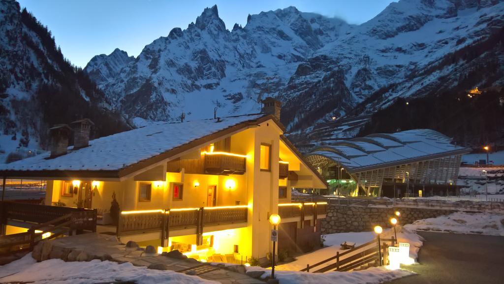 Shatush Hotel Courmayeur Exterior foto